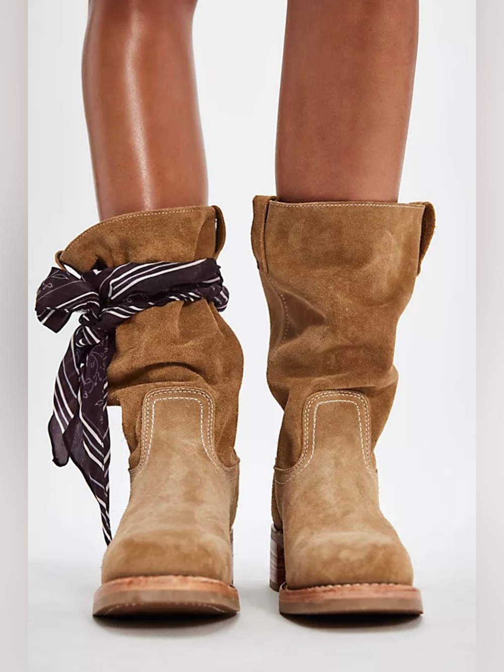 Frye 12R campus boots in tan buck